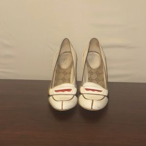 Gucci shoes size 8 color cream